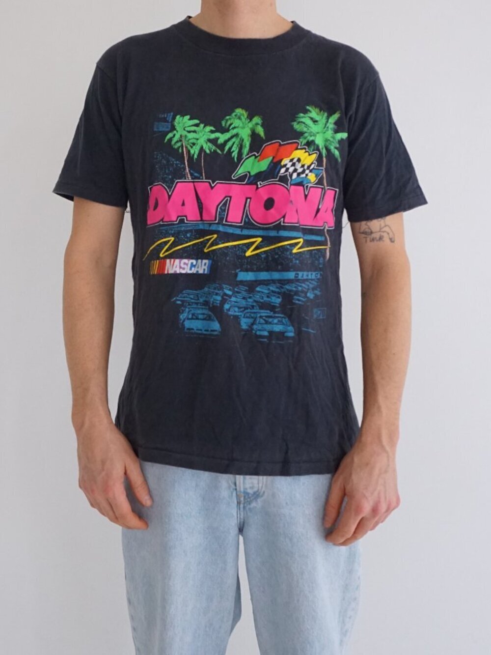 Vintage Daytona NASCAR Black Racing Graphic Single Stitch Shirt USA Cotton L